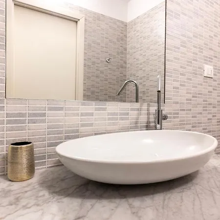  Apartment Turin